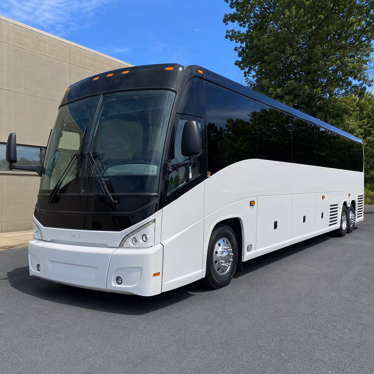 corporate airport transfers to seattle tacoma international airport sea and paine field pae