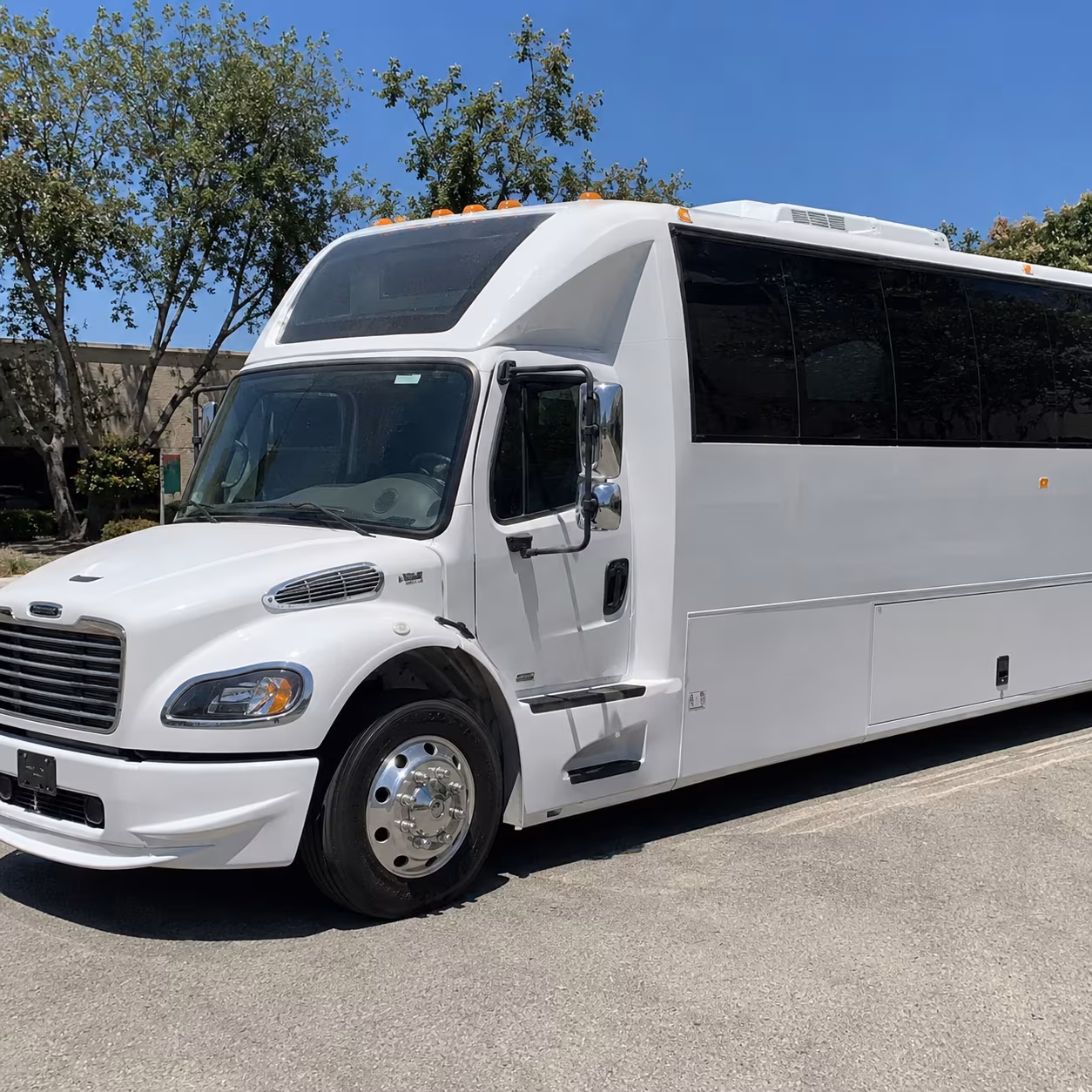 party buses from shoreline to seattle prom venues without the i 5 headache